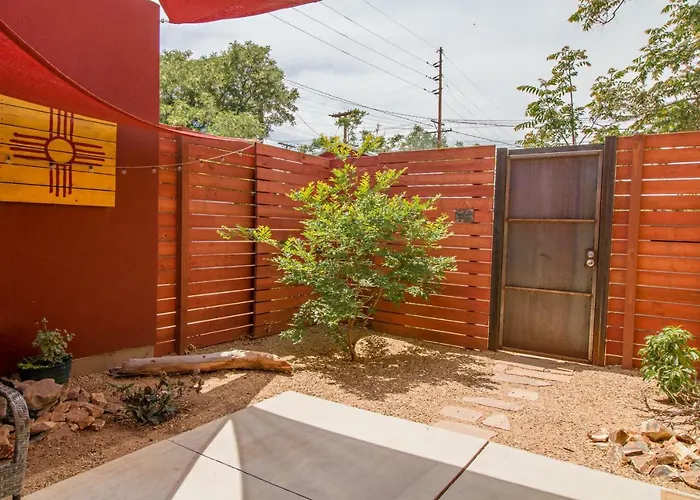 Modern Casita In Historic Downtown Albuquerque